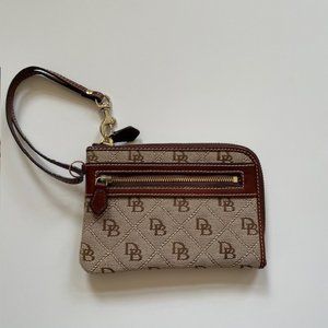 Dooney & Bourke Wallet/Wristlet